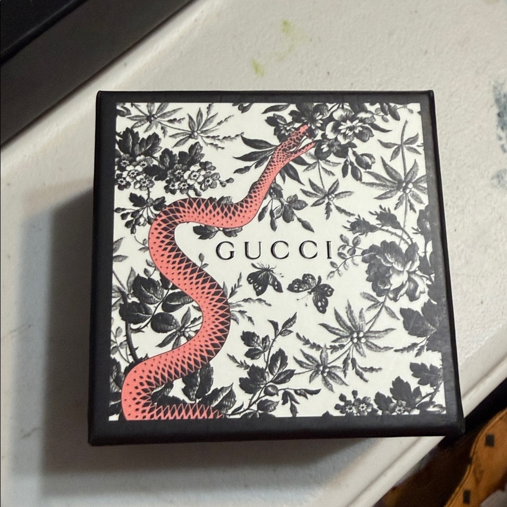 Gucci Jewelry Box And Pouch